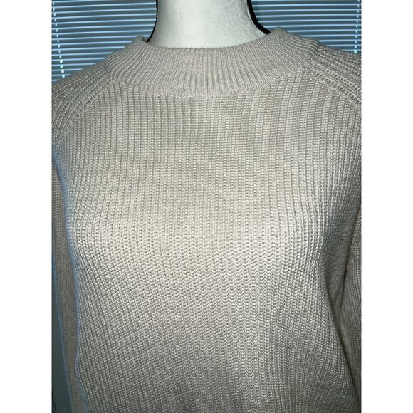 H & M Basics Beige Knit Sweater -- Large - Picture 4 of 12